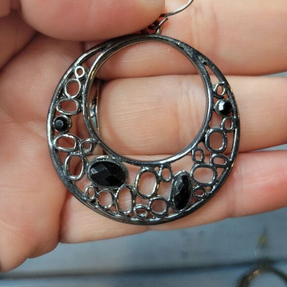 Earrings Pierced Drop Hoops Silver Tone Black Gems - Picture 5 of 5